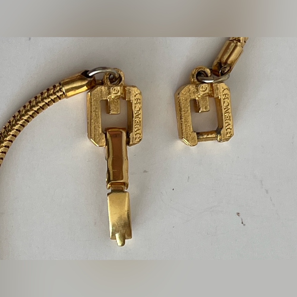 GIVENCHY Gold Tone Pendant Necklace - Picture 6 of 9